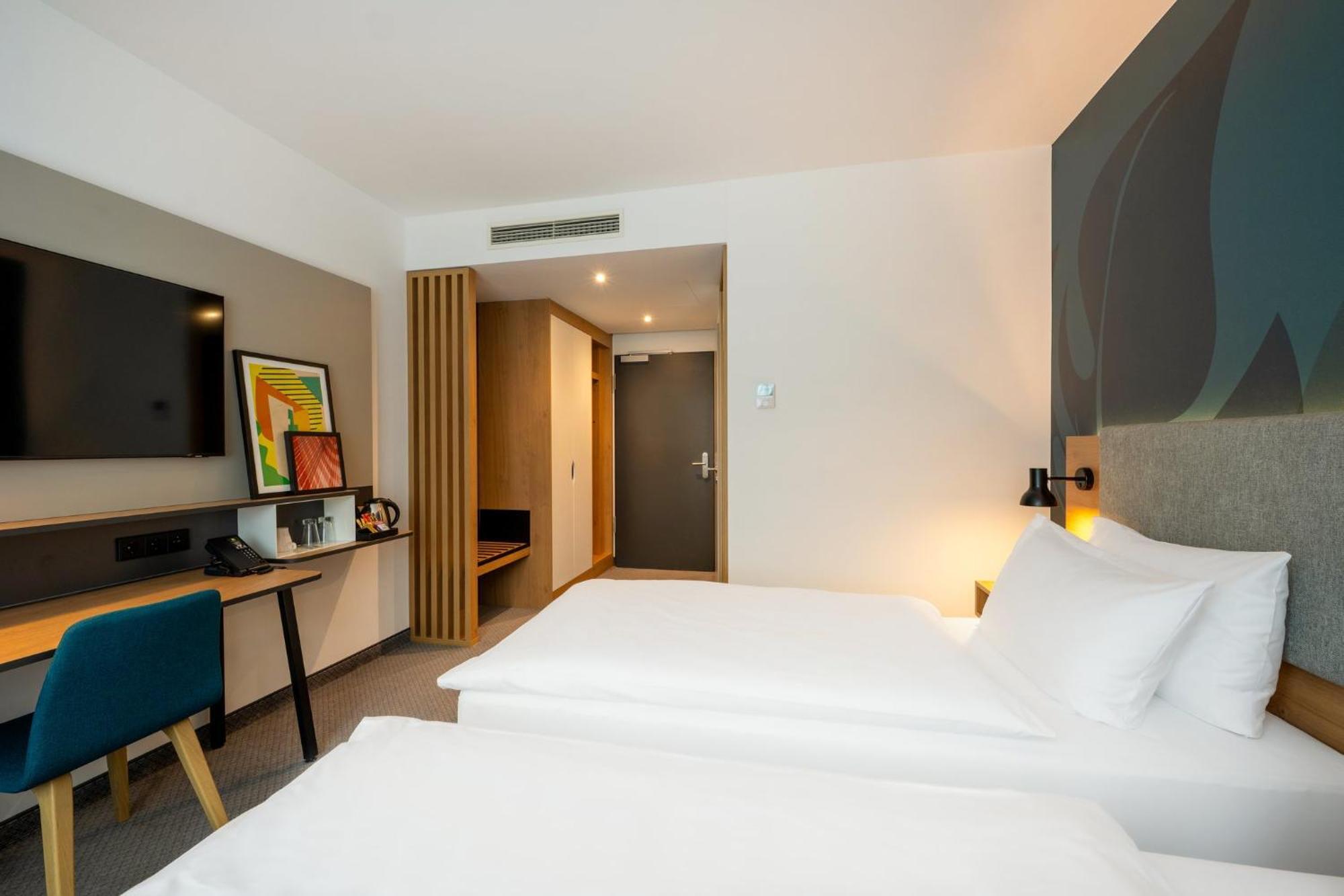- Westpark, An Ihg Hotel München