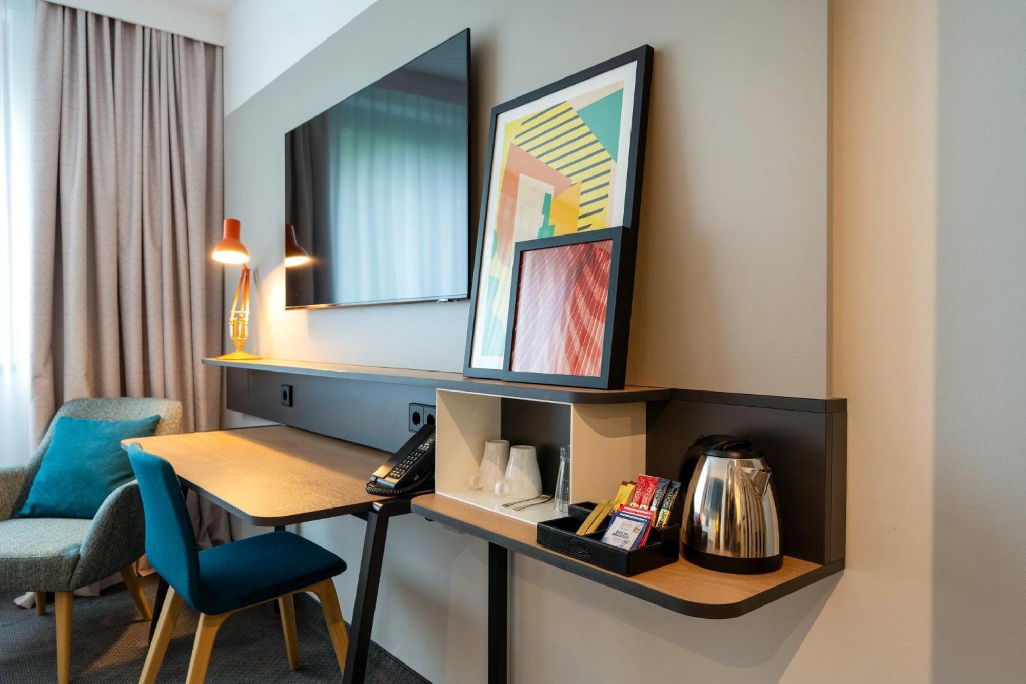 - Westpark, An Ihg Hotel