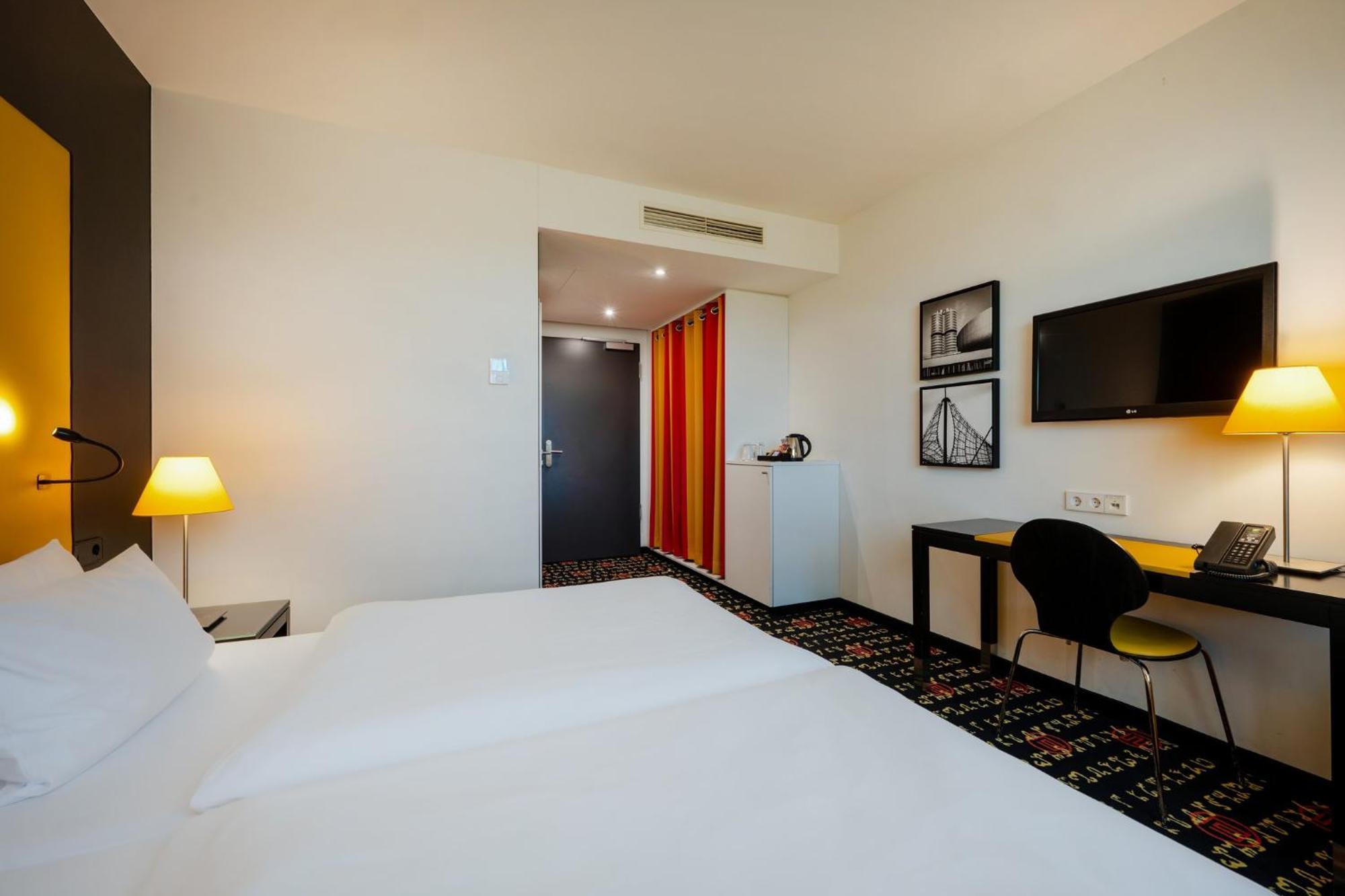 - Westpark, An Ihg Hotel 4*